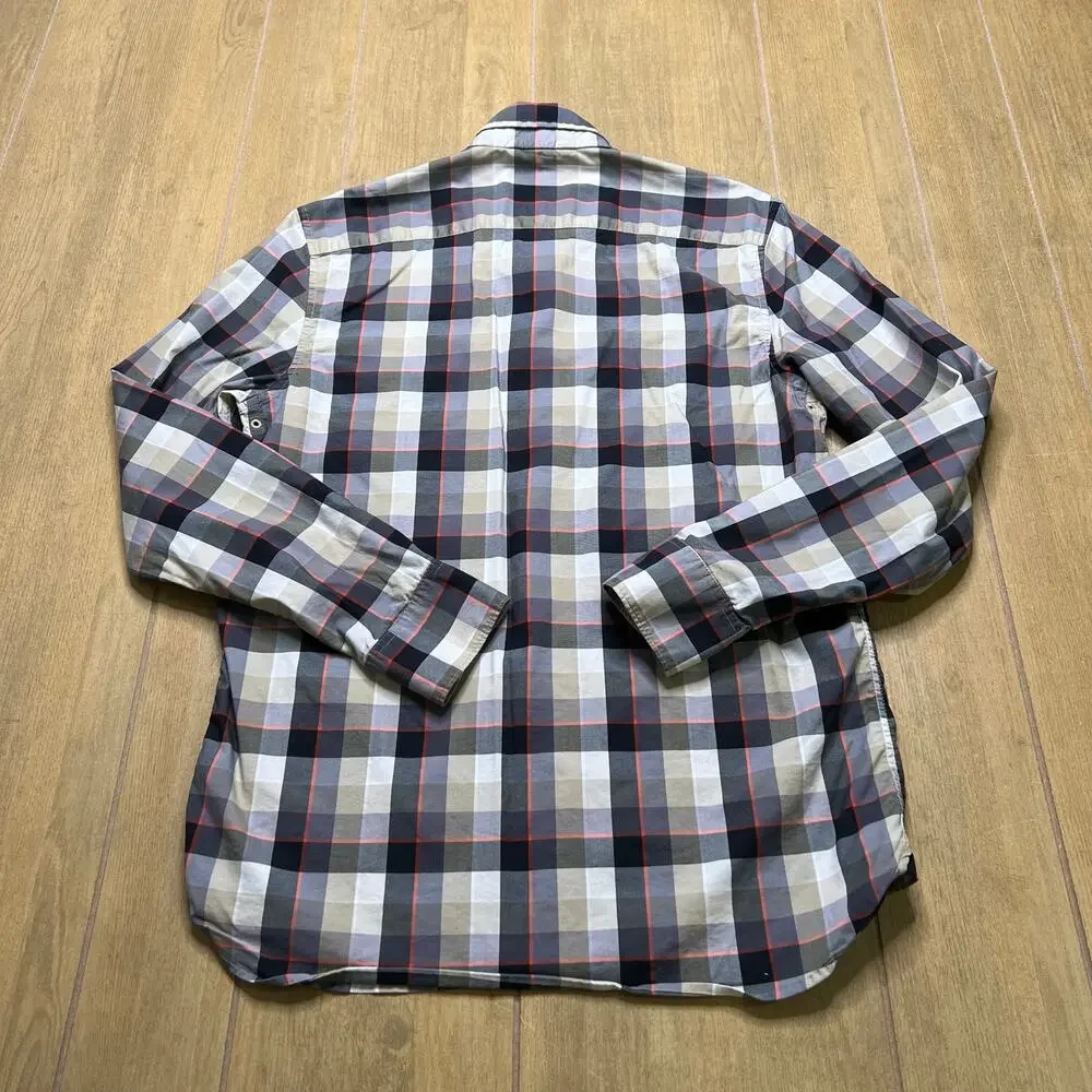 Victorinox Button Down Shirt Men’s Medium Slim Fit Plaid Gray Red Long Sleeve - Picture 6 of 10